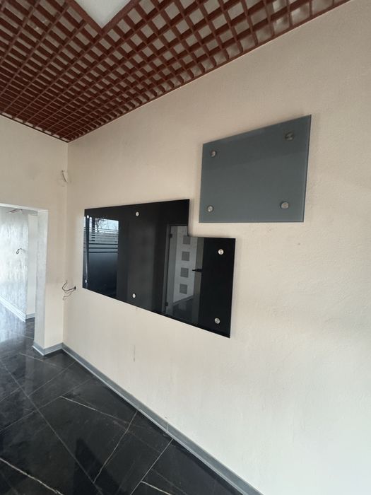 Usi din sticla securizata pentru birouri