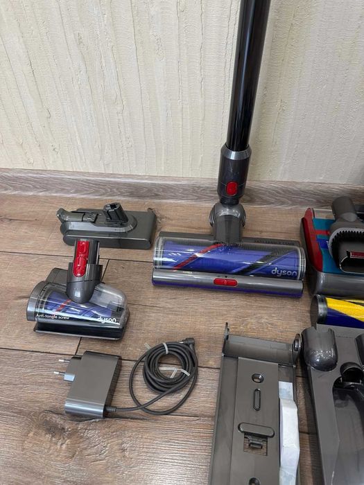 Прахосмукачка DYSON V15s Detect Submarine