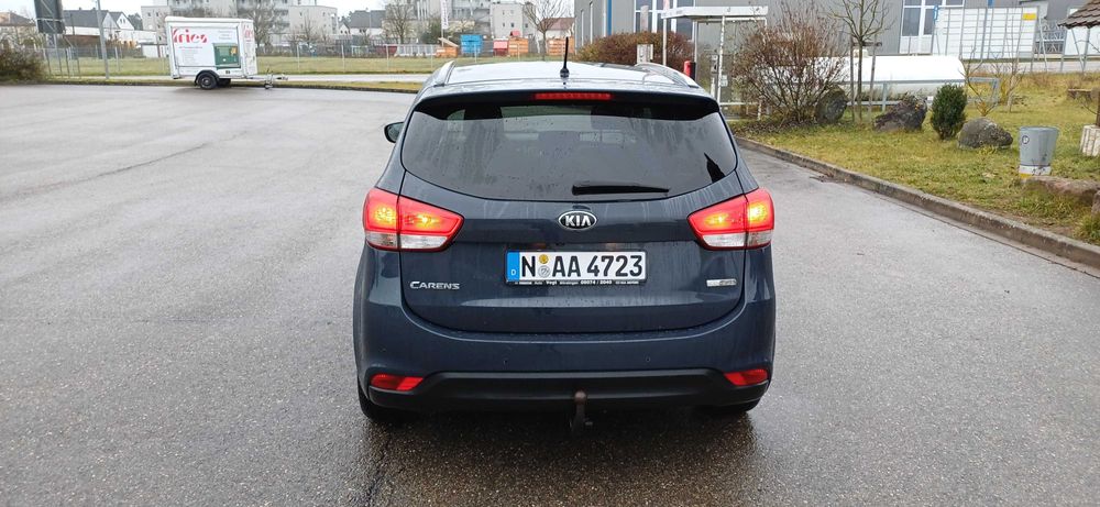 Киа Каренс Kia Carens 1,7 Crdi