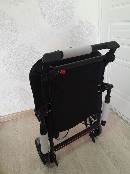 Инвалидная коляска