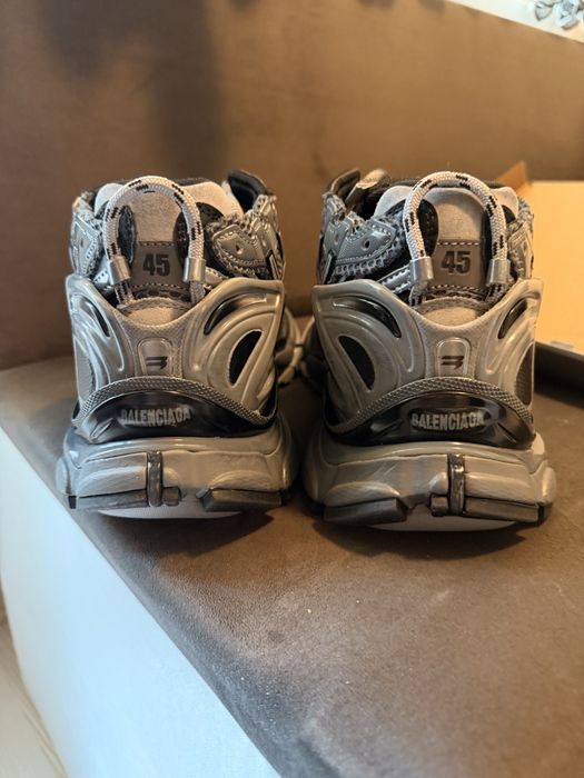 Balenciaga Runner Сив Grunge style