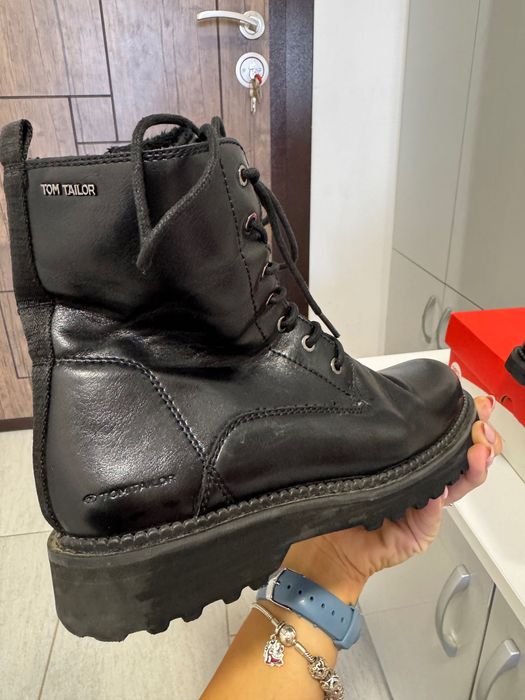 Дамски зимни боти от изкуствена кожа Tom Tailor, черни, 38 номер