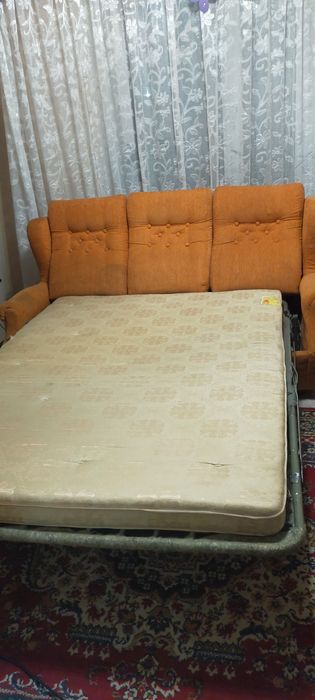Продам диван раскладной