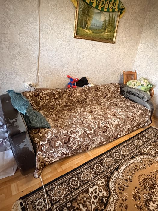 Диван отдам даром