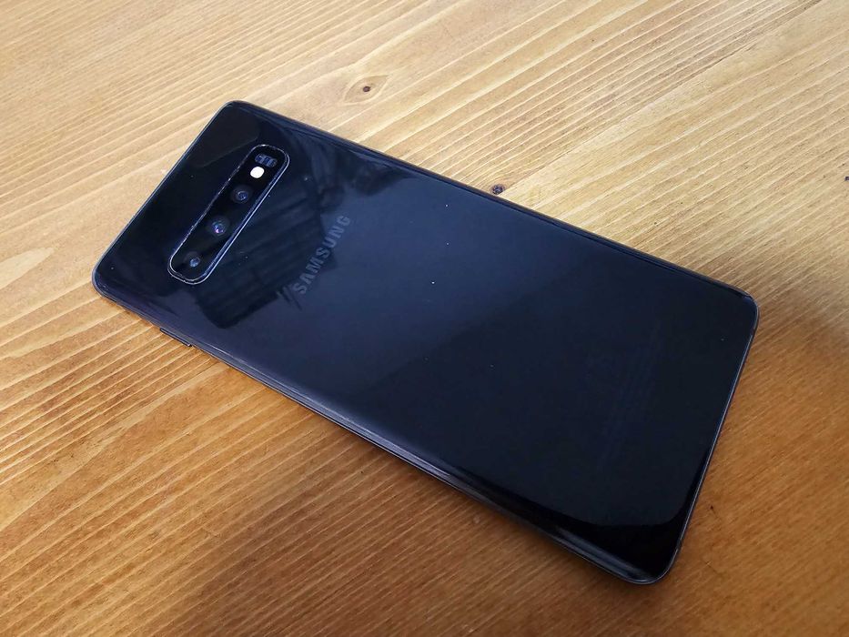 Samsung S10, 128GB, sticla ecran ușor crăpată, cu ecran, pixeli neafectați