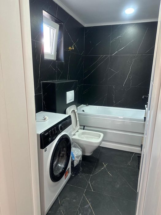 Închiriez casă zona Dacia