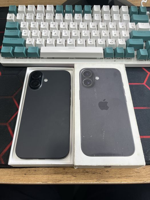 Iphone 16 128gb black