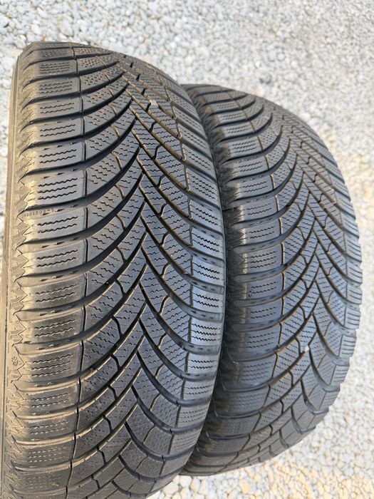 205/60 R16 2бр зимни гуми