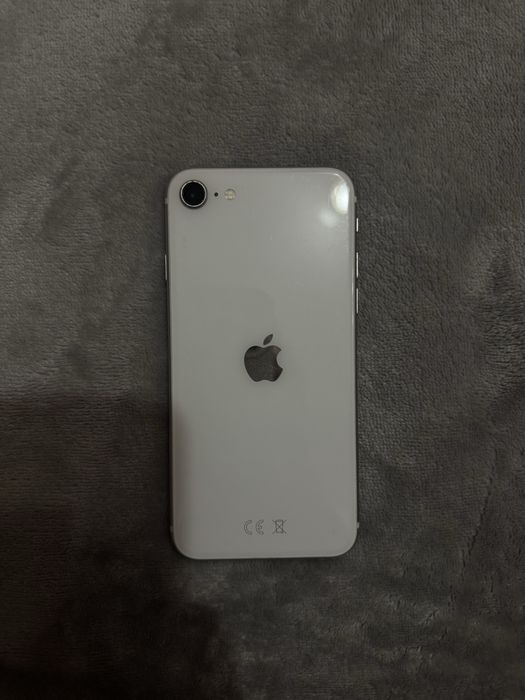 Apple Айфон белый