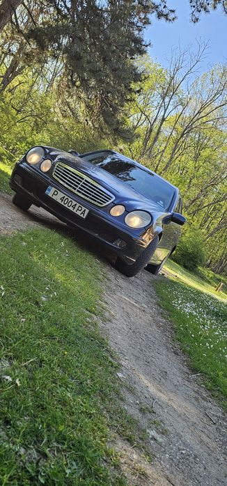 Продавам Mercedes w211