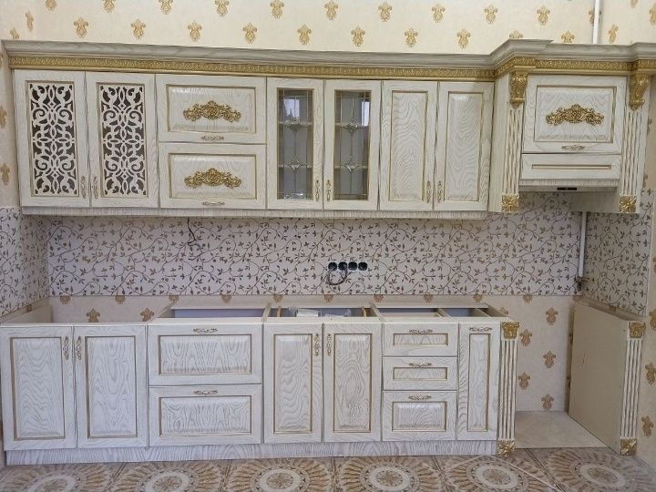 Кухонная мебель шкафы купе для ваш дон любой сложности