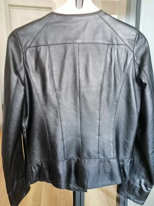 Куртка кожаная женская.