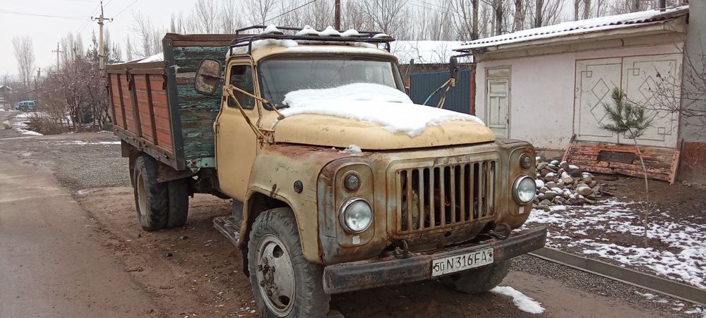 Gaz 53 sotiladi yili 1976. zapchastgayam sotaman.