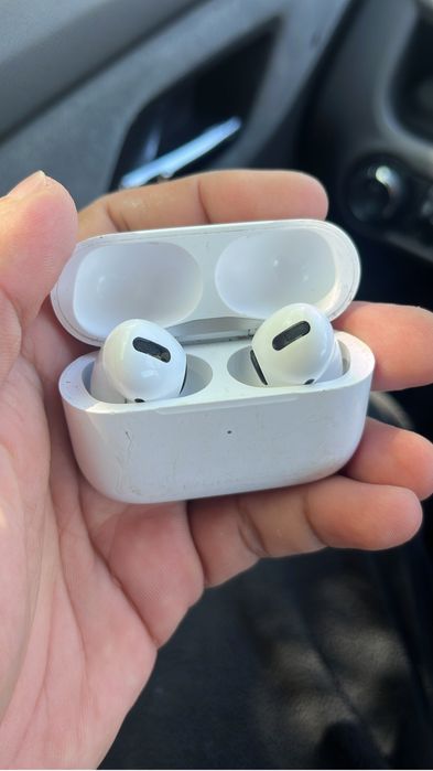 Продам airpods 3