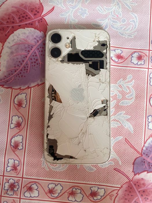 iPhone 12 mini 64гб