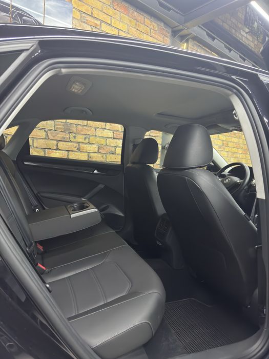 Volkswagen Passat R-line