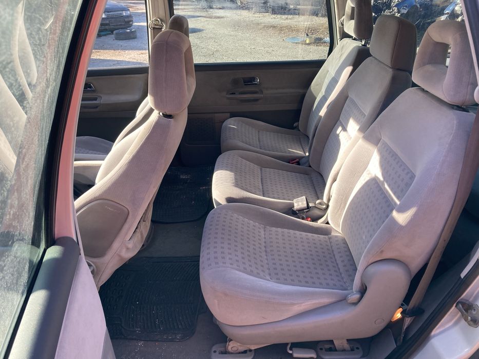 Фолсваген шаран 1.9 TDI на части