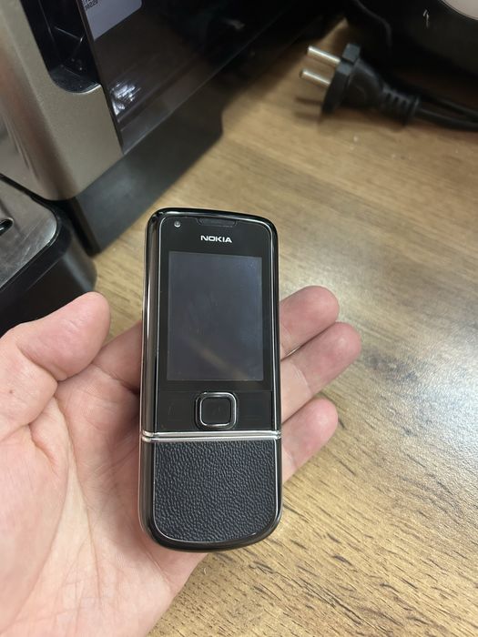 Nokia  8800 e