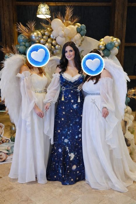 Vând Set de 4 rochii Ursitoare