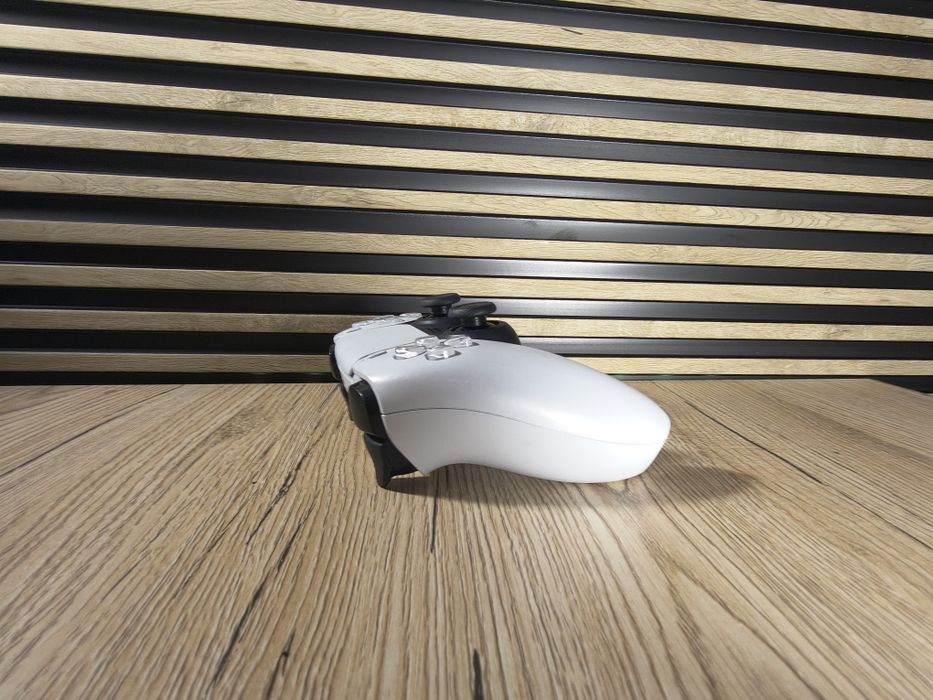 Controller PlayStation 5 (DualSense) – Stare foarte bună | Garanție 60 zile