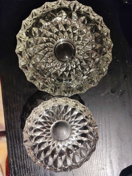 Set doua scrumiere (probabil) sticla