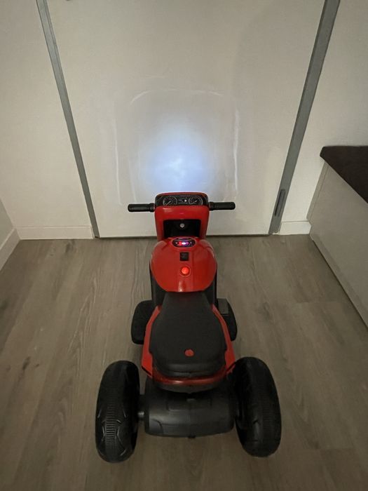 Motocicleta electrica copii
