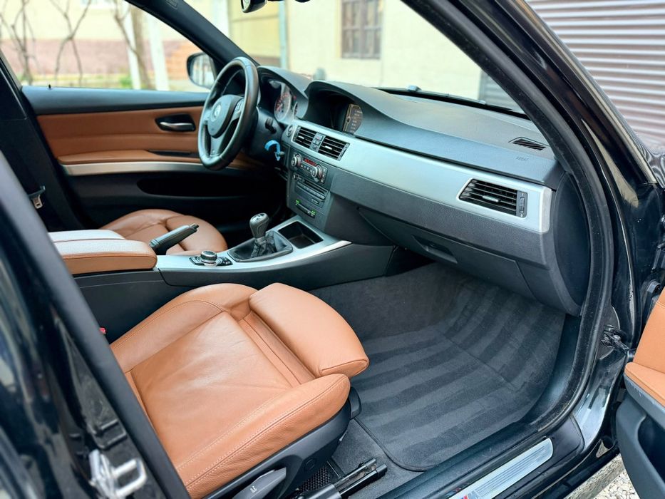 BMW 320/D M pachet