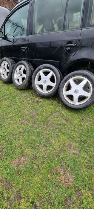 Jante aliaj 16” 5x112 ET40 VW / Audi / Skoda / Seat + anvelope

Descri