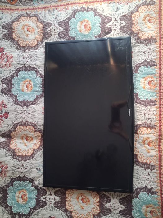 Продам телевизор Samsung
