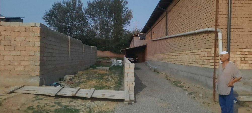 Quruq yer kadastri bor 4sutx