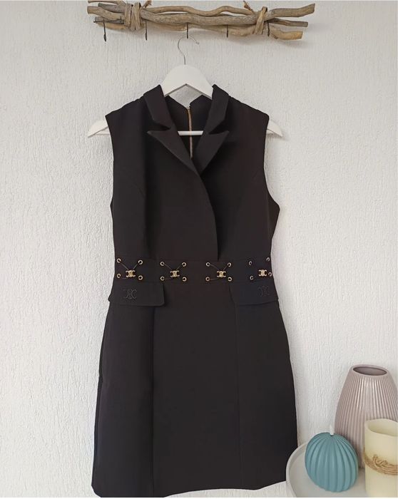 Дамска рокля тип сако