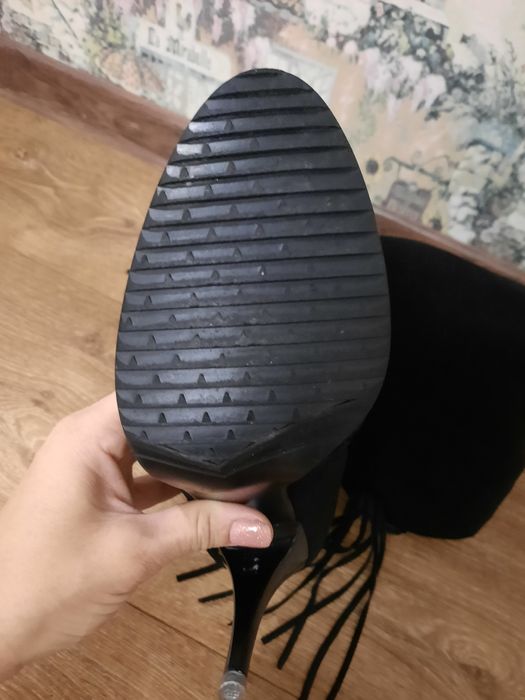 Продам зимние сапоги