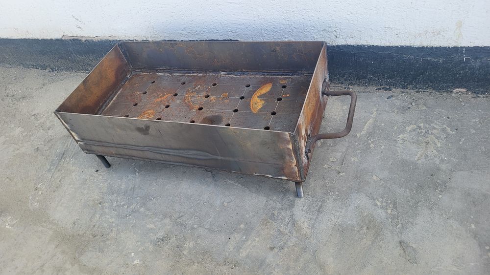 Мангал           .