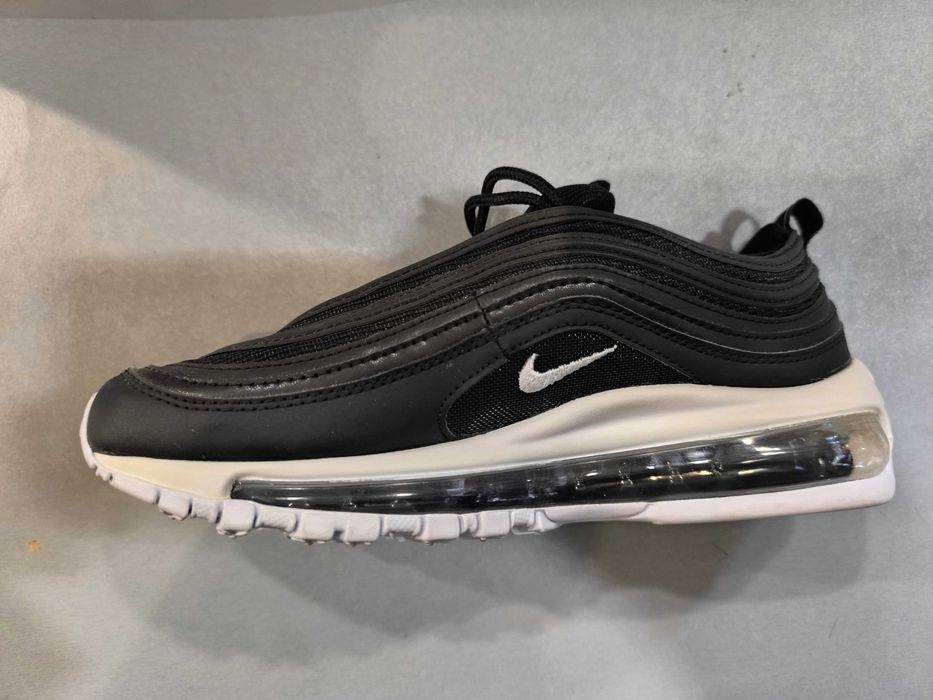 ПРОМОЦИЯ 20% Nike Air Max N37,5.Maратонки с камера.Нови.Оригинал.
