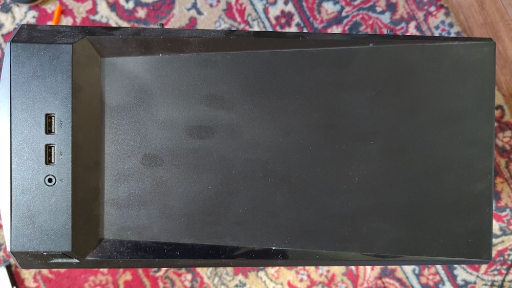 Материнская плата и корпус