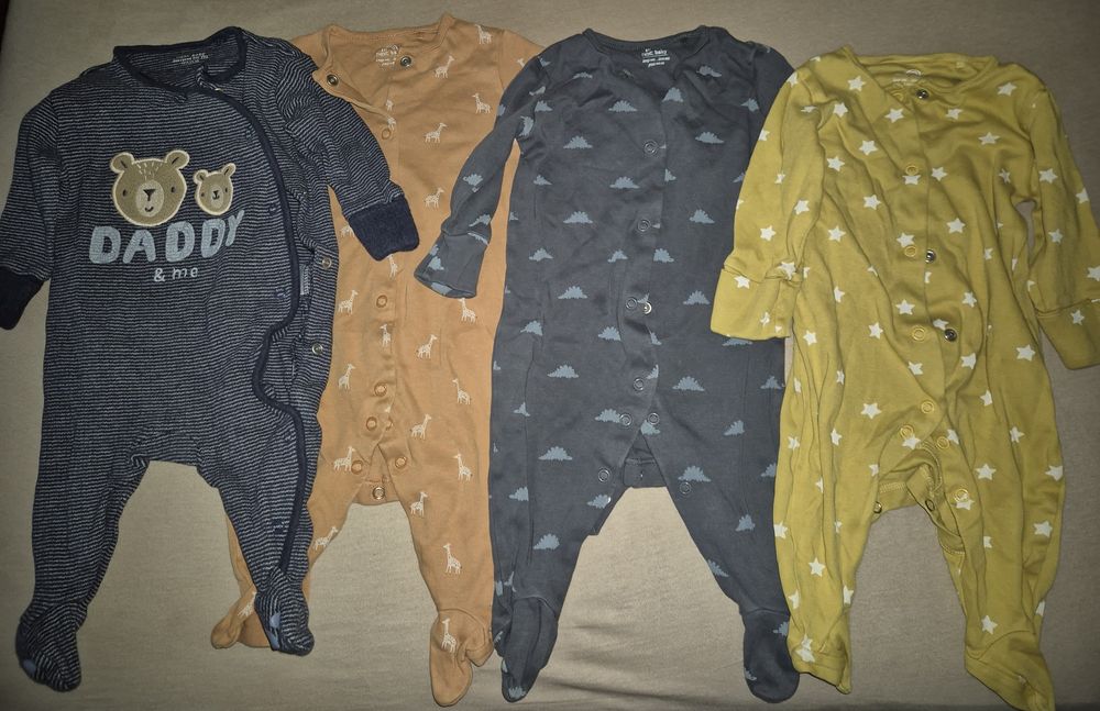 Lot haine marimea 68-74-80 (30 articole)