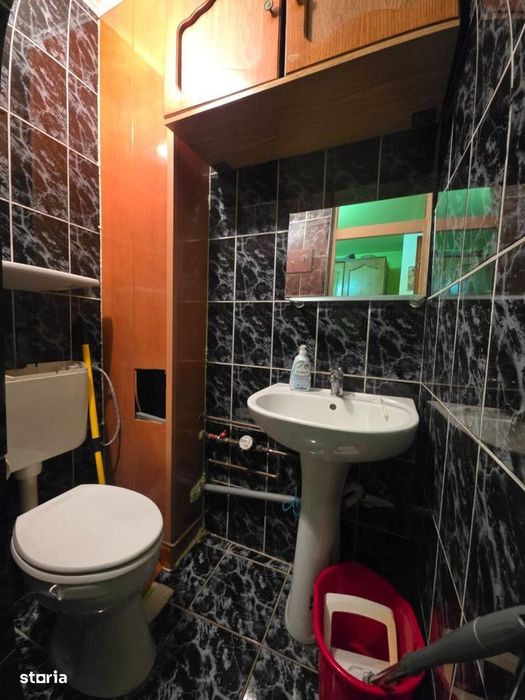 Vanzari Apartamente 3 camere Militari