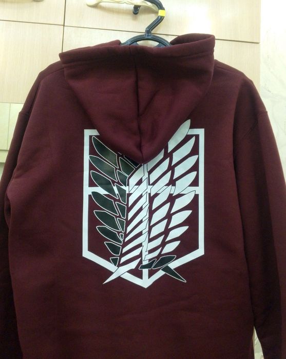 Худи, Толстовка аниме "Атака титанов"