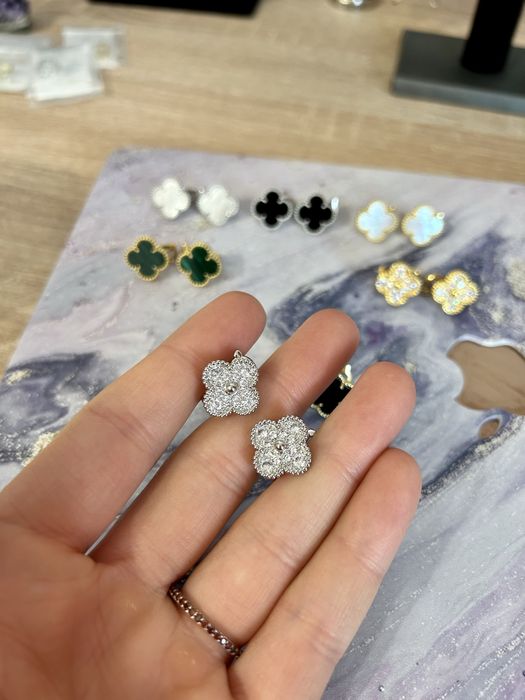 Cercei Model Van Cleef cu Clips - Model Premium