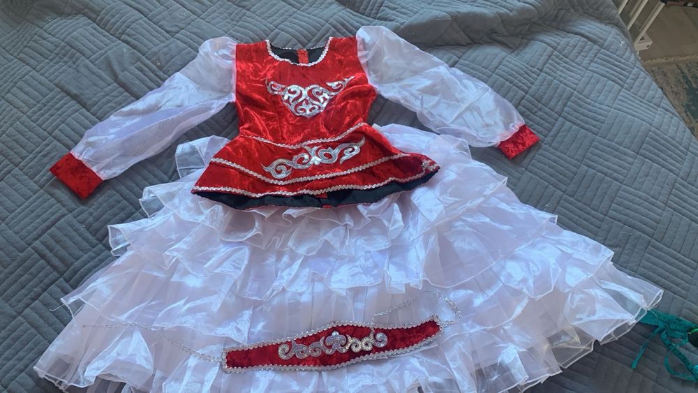 Националный платье