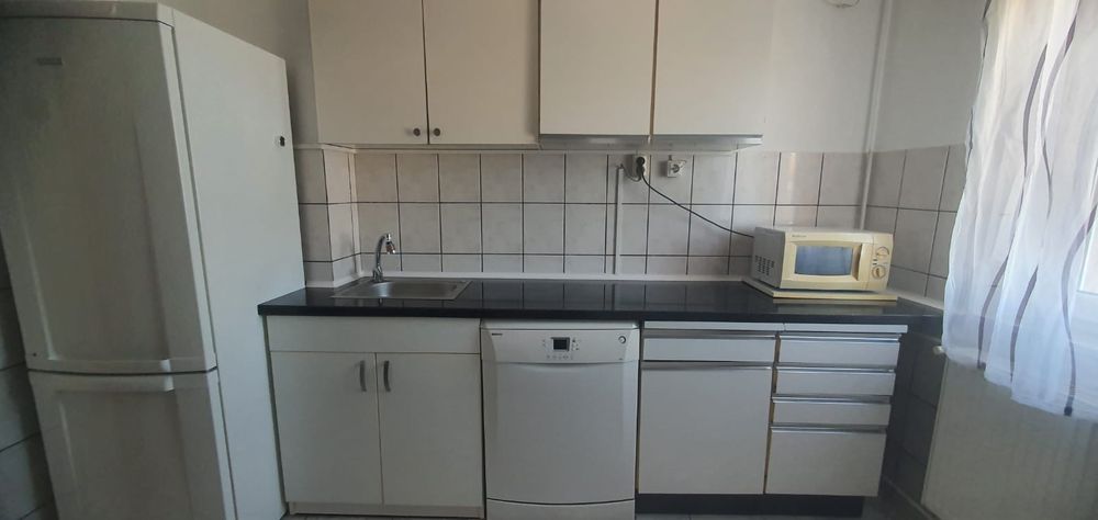 Apartament de închiriat,2 camere