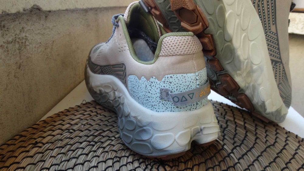 Чисто нови маратонки номер 44.5