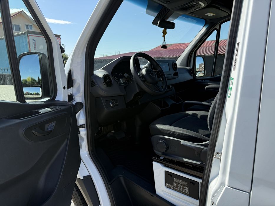 Mercedes sprinter 316 8+1locuri