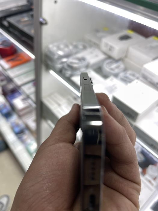 13 Pro 128 GB variantga beriladi