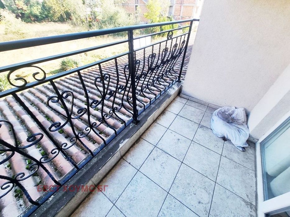 Продава се Двустаен апартамент в к.к. Слънчев бряг - 47 кв.м за 1488 €/кв.м - Снимка #11