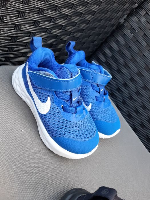 Lot adidași și compleu next