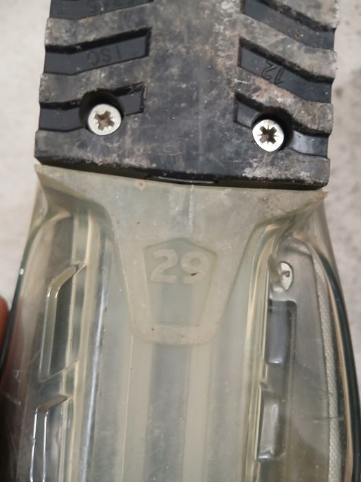 Clăpari ski Salomon flex 80, mărime 29 (aprox EU 44–45)