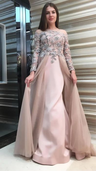 Продам свадебные платья