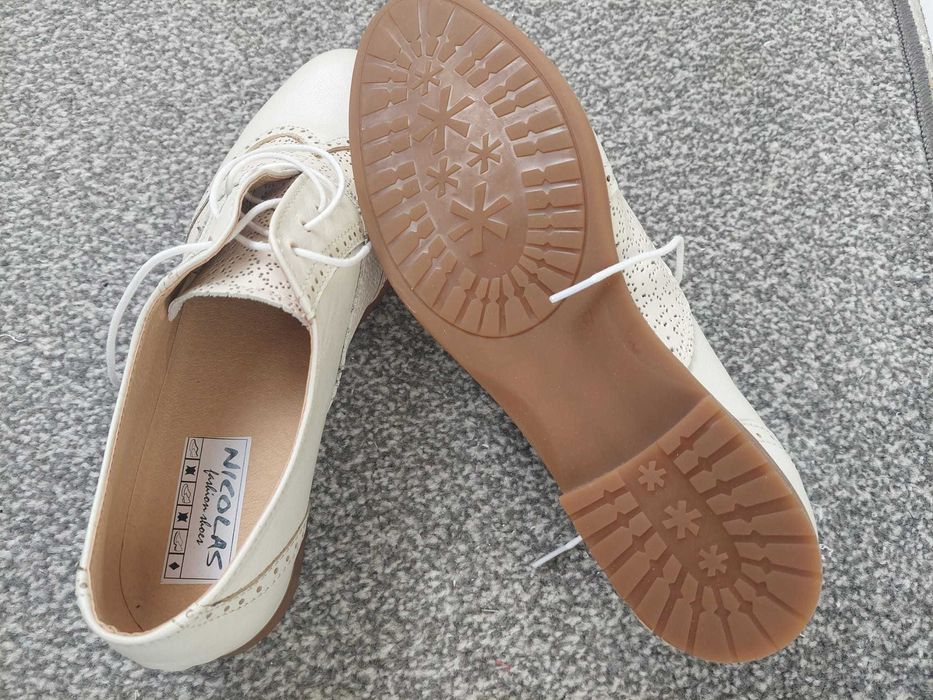 Pantofi oxford din piele, crem