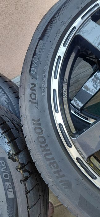 20" алуминиеви джанти Dotz с гуми Hankook ION EVO 255  / 45 zr 20